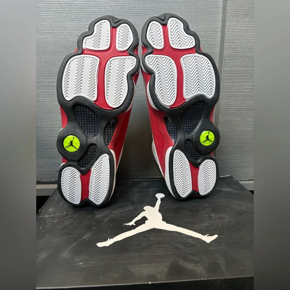 NIB AIR JORDAN 13 RETRO